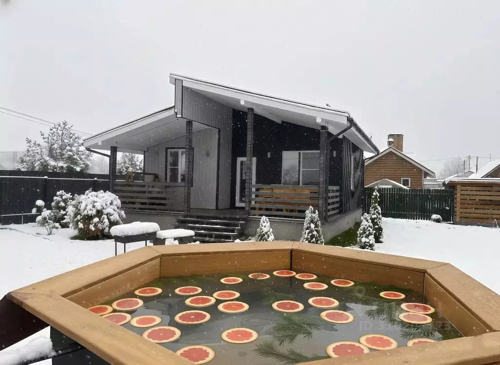 Дом в Ярославская область, Переславль-Залесский Флотский пер., 7А (65 ... - Фото 1