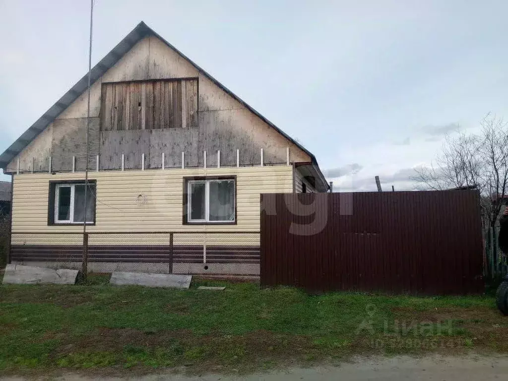 Дом в Курганская область, Белозерский муниципальный округ, с. Кошкино ... - Фото 1