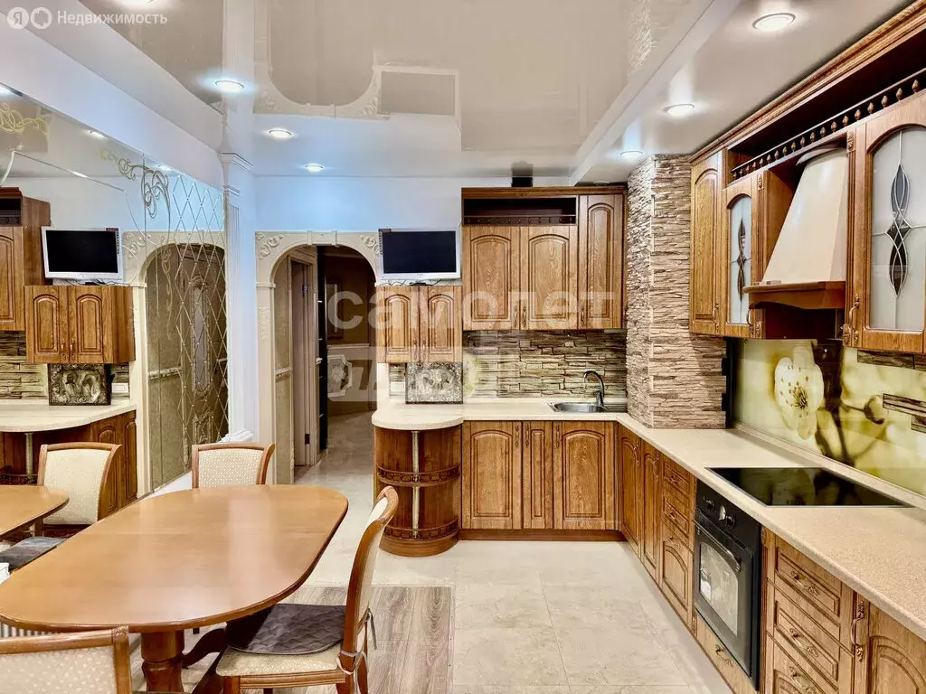 3-комнатная квартира: Киров, улица Ленина, 198к2 (79 м) - Фото 1