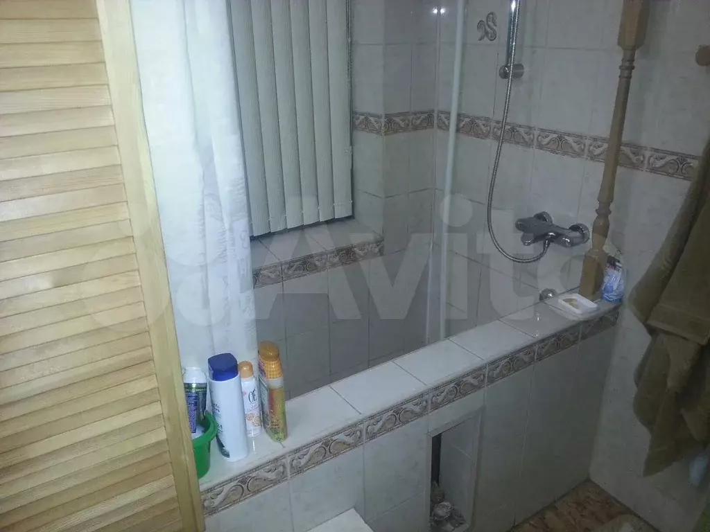 Комната 12 м в 6-к., 10/15 эт. - Фото 1