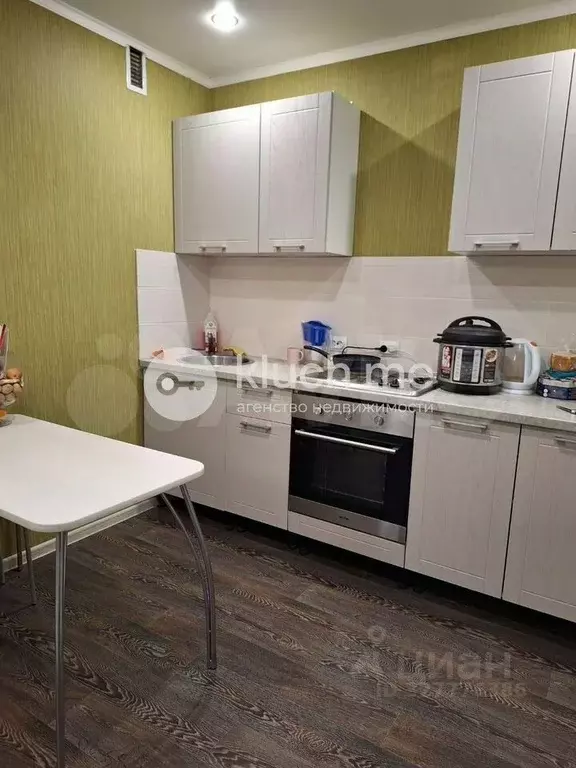 1-к кв. Татарстан, Казань просп. Альберта Камалеева, 32 (33.0 м) - Фото 0