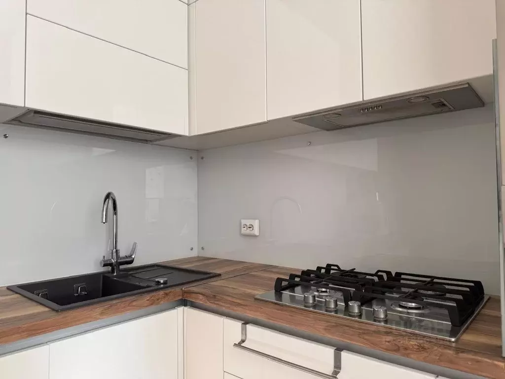 Квартира, 4 комнаты, 92 м - Фото 1