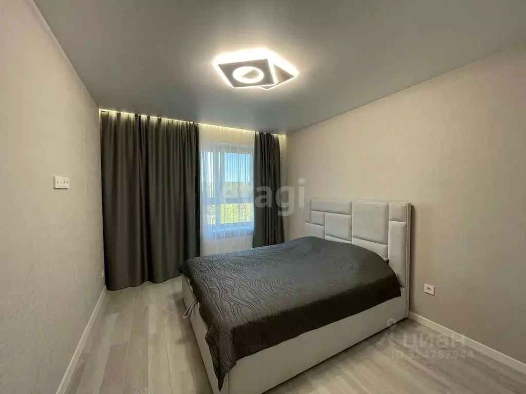 1-к кв. Татарстан, Казань ул. Азата Аббасова, 23А (34.4 м) - Фото 1