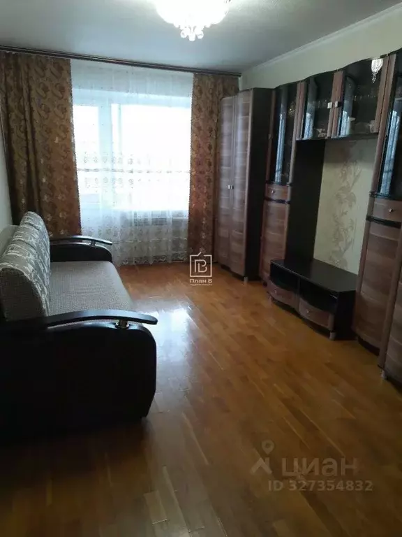 3-к кв. Калужская область, Калуга ул. Максима Горького, 98 (72.0 м) - Фото 1