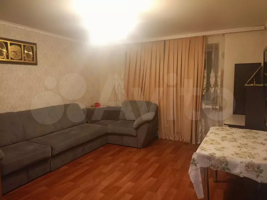 1-к. квартира, 40 м, 2/5 эт. - Фото 1