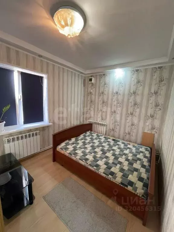 Дом в Калмыкия, Элиста ул. 60-летия Победы, 19 (70 м) - Фото 0