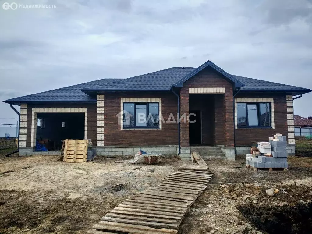 Дом в село Стрелецкое, Дозорная улица, 1 (140 м) - Фото 1