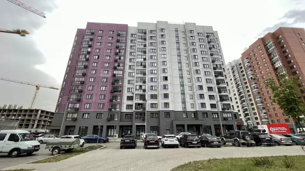 3-к кв. Москва ш. Новомихайловское, 1к2 (81.7 м) - Фото 0