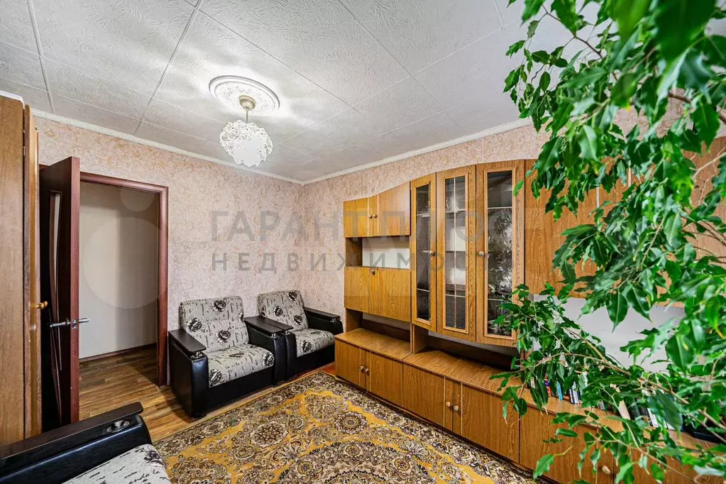 3-к. квартира, 55 м, 3/3 эт. - Фото 1