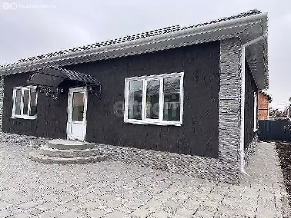 Дом в Чебаркуль, улица Победы (90 м) - Фото 2