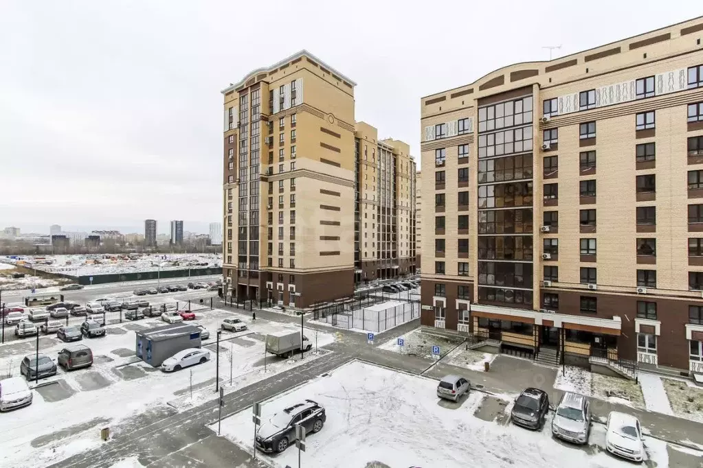 2-к кв. Тюменская область, Тюмень ул. Тимофея Кармацкого, 5к2 (70.5 м) - Фото 1