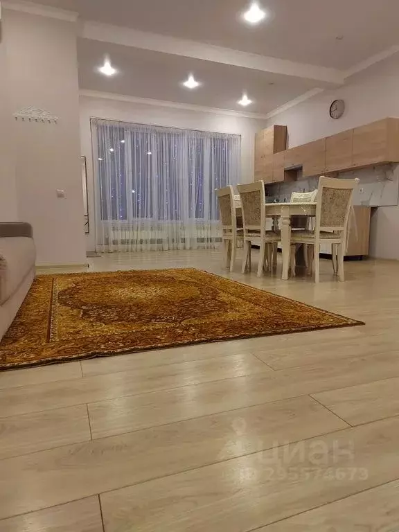 Дом в Северная Осетия, Владикавказ ул. Гостиева, 16 (75 м) - Фото 1