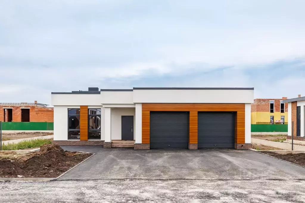 Дом в Башкортостан, Уфа ул. Академика Курчатова, 3 (191 м) - Фото 2