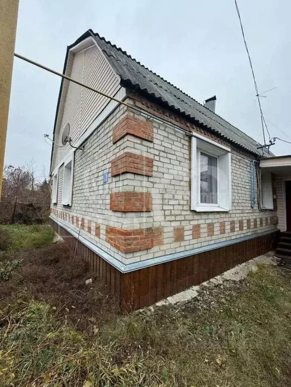 Дом в Воронежская область, Хохольский район, Гремяченское с/пос, с. ... - Фото 1