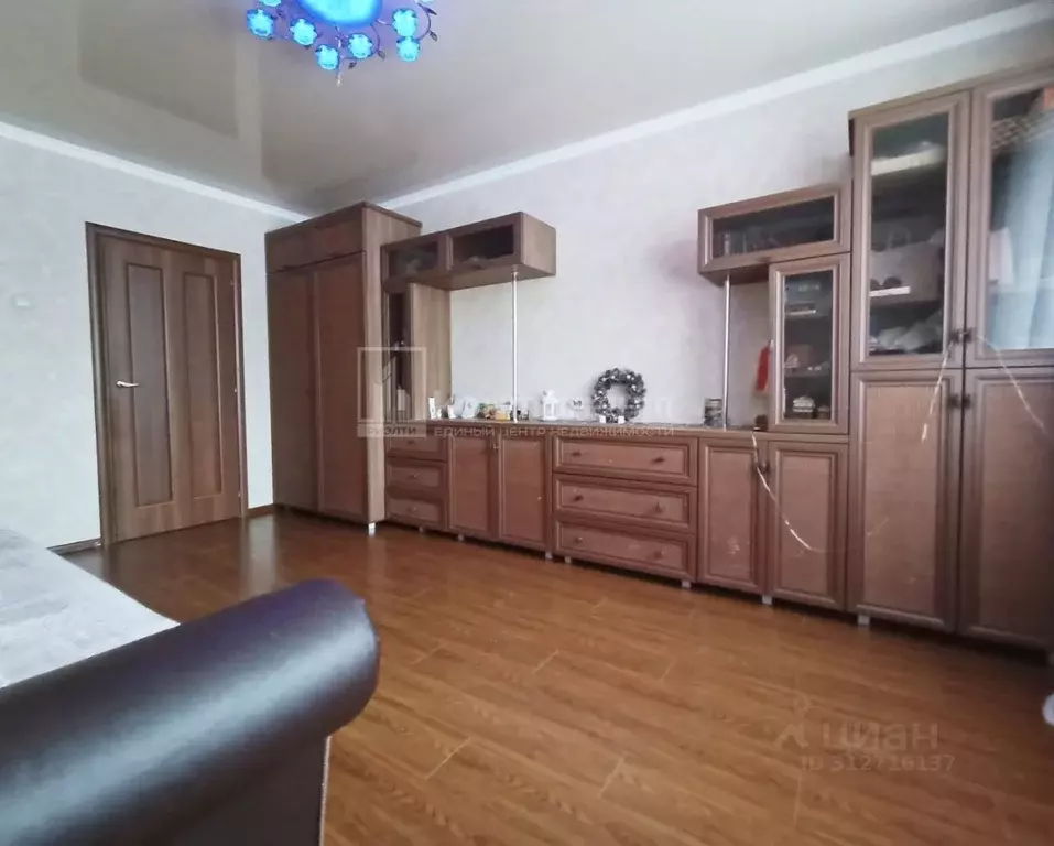 3-к кв. Владимирская область, Владимир ул. Верхняя Дуброва, 29 (65.0 ... - Фото 0