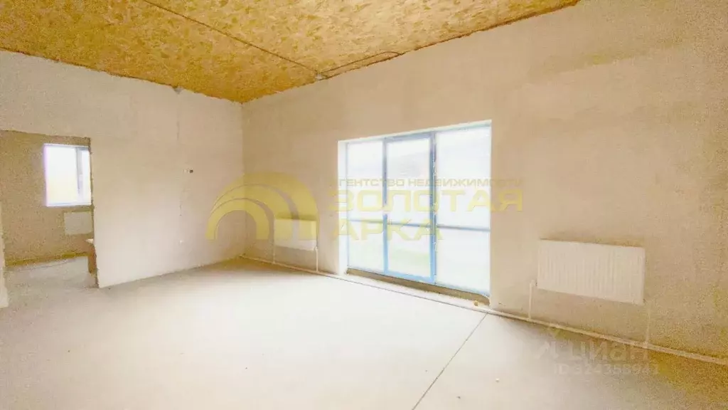 Дом в Краснодарский край, Крымский район, Варениковская ст-ца ... - Фото 1