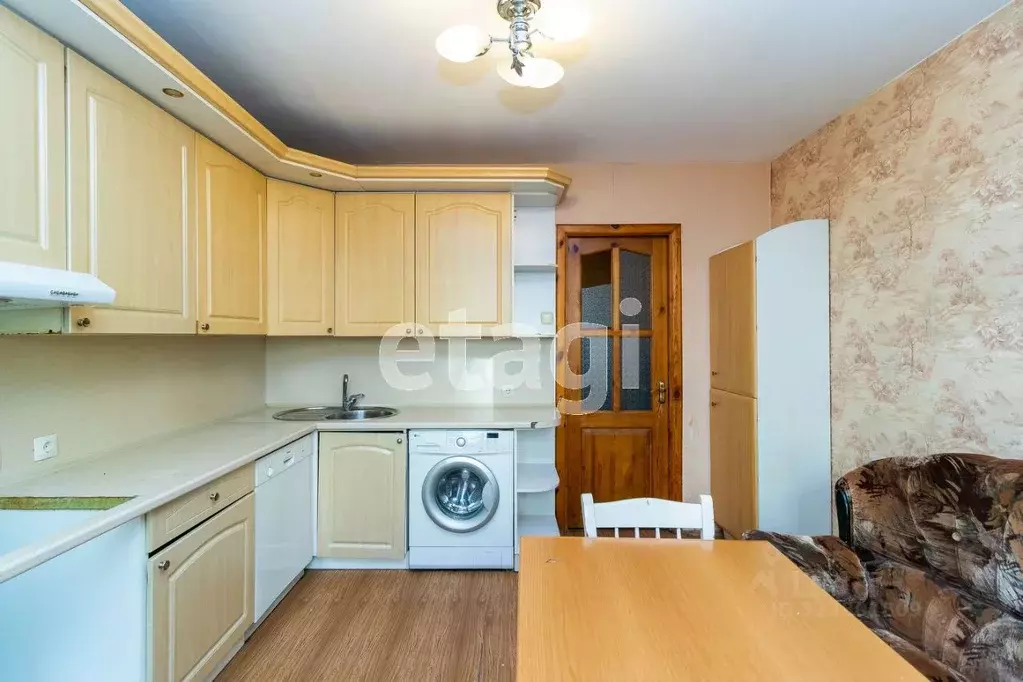 3-к кв. Тюменская область, Тюмень Инженерная ул., 68 (85.9 м) - Фото 2