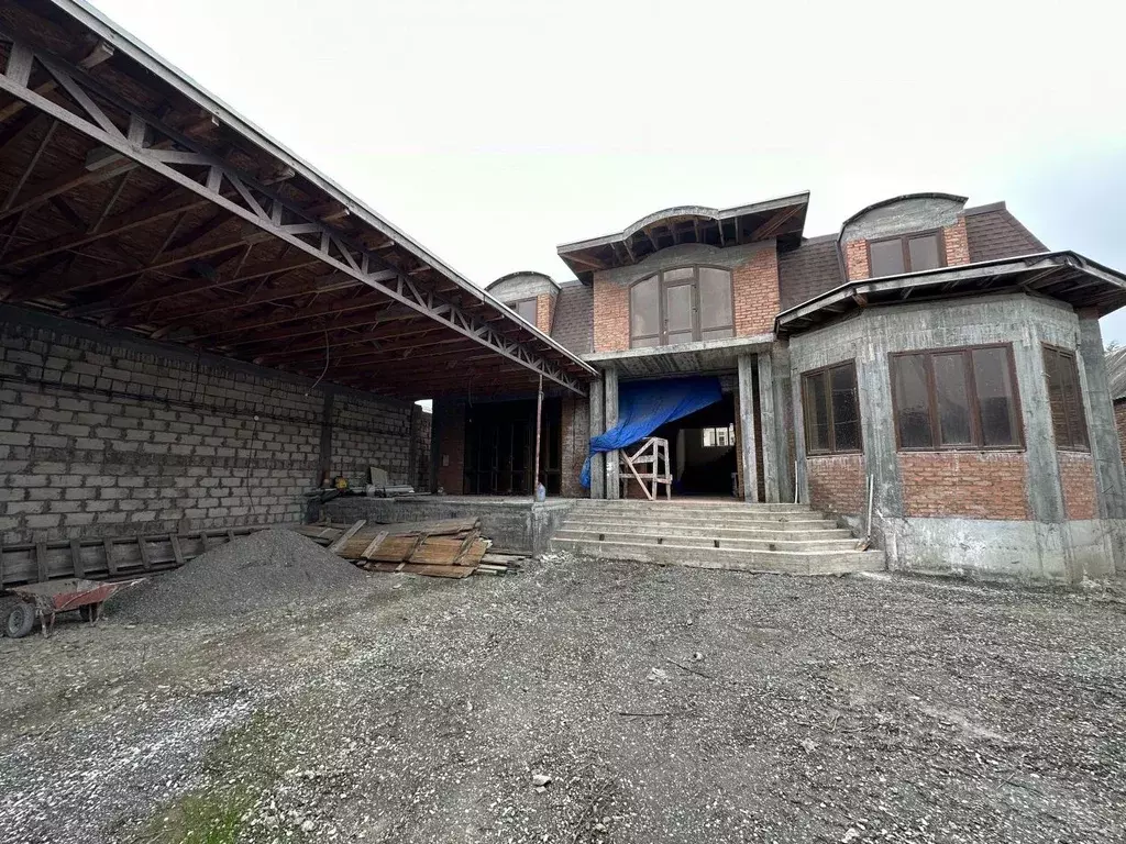 Дом в Чеченская республика, Грозный ул. Батаева, 97 (480 м) - Фото 1