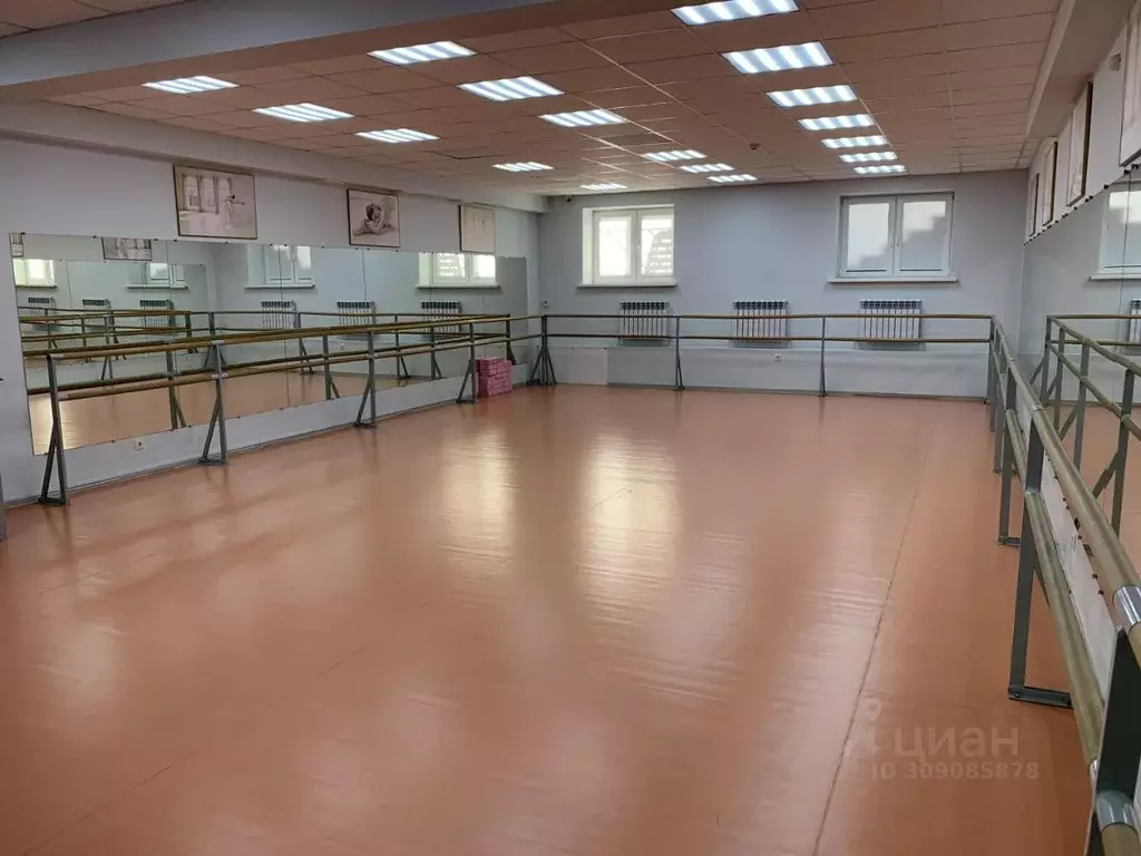 Помещение свободного назначения в Северная Осетия, Владикавказ ... - Фото 0