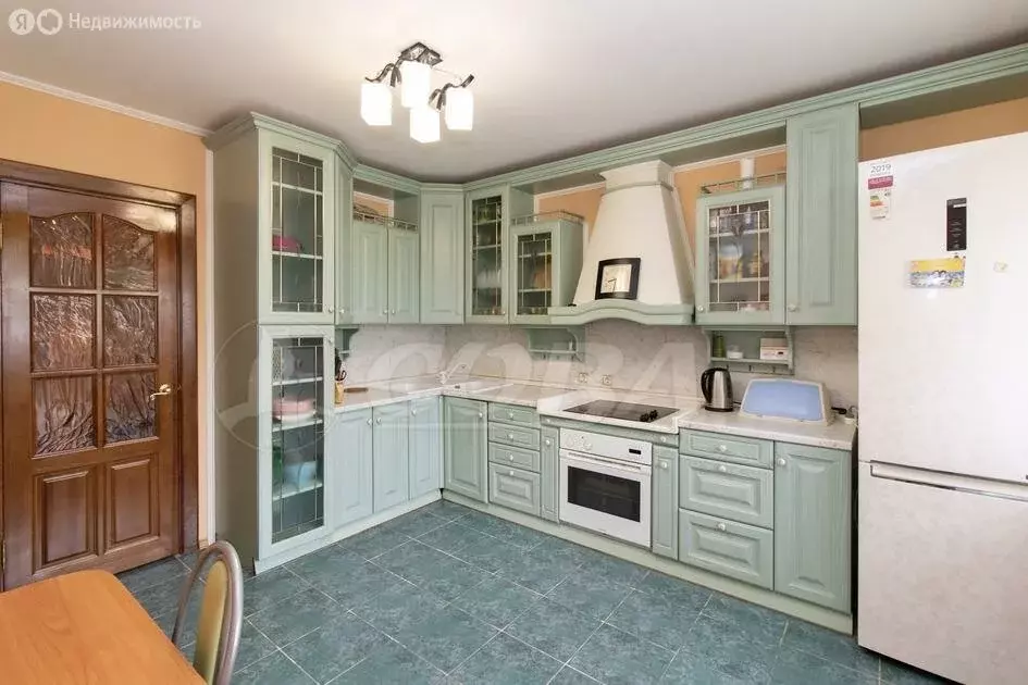 3-комнатная квартира: Тюмень, улица Московский Тракт, 167 (86 м) - Фото 1