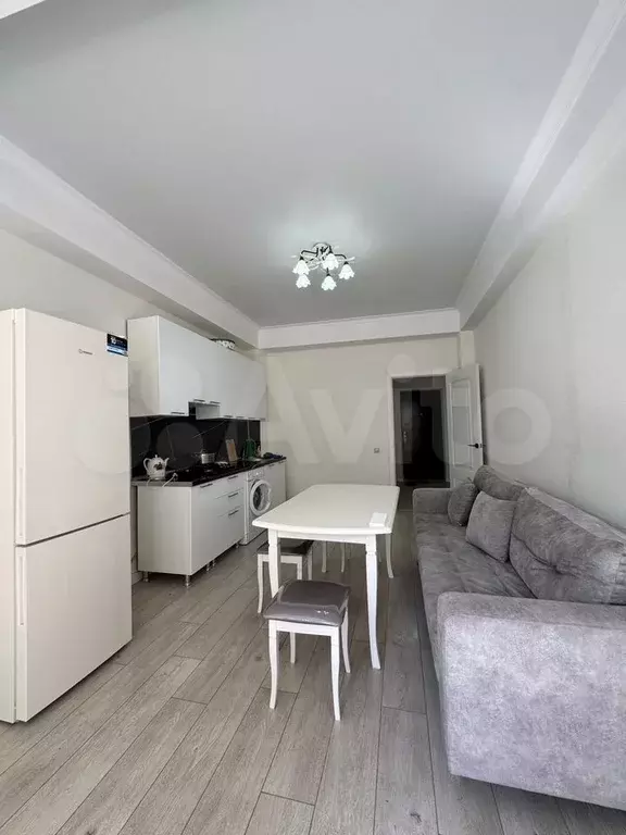 1-к. квартира, 57 м, 10/13 эт. - Фото 0