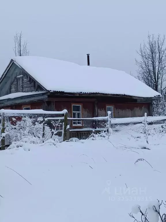 Дом в Вологодская область, Череповецкий район, с. Носовское 96 (50 м) - Фото 1