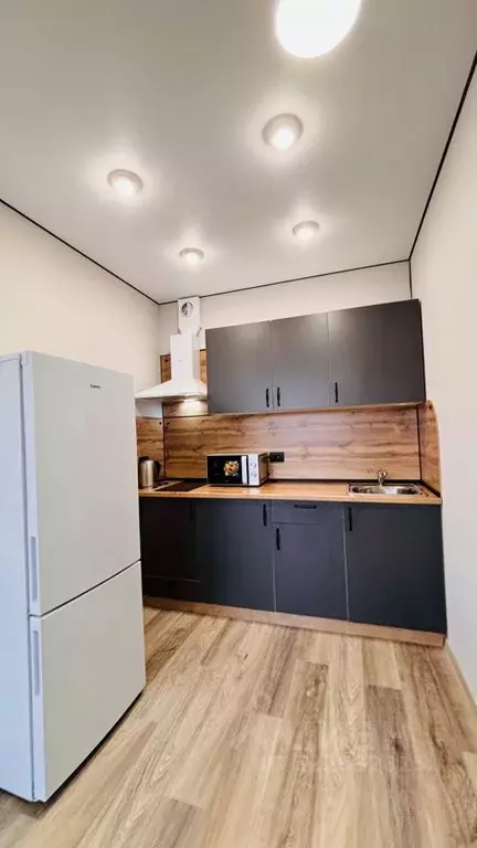 2-к кв. Коми, Сыктывкар Петрозаводская ул., 43 (42.0 м) - Фото 1