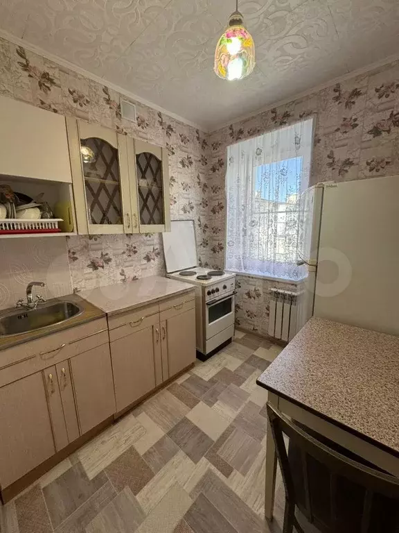 1-к. квартира, 31 м, 5/5 эт. - Фото 0