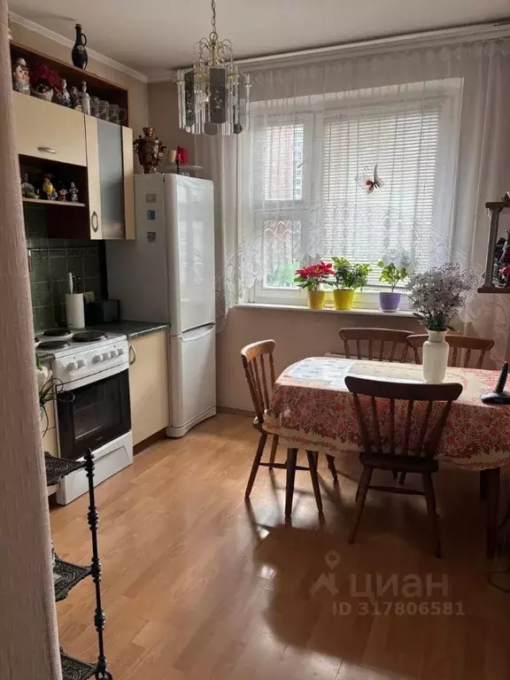 2-к кв. Москва ул. Академика Анохина, 5К1 (55.0 м) - Фото 0