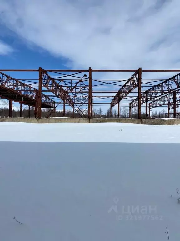 Производственное помещение в Магаданская область, Уптар пгт ул. ... - Фото 0