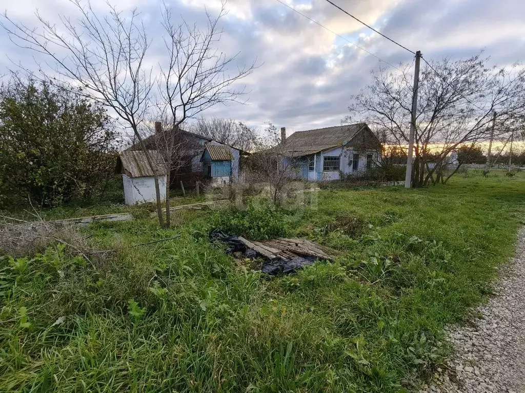 Участок в Крым, Ленинский район, с. Ильичево ул. Садовая (22.0 сот.) - Фото 1
