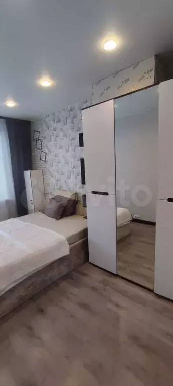 2-к. квартира, 40,5 м, 1/9 эт. - Фото 0