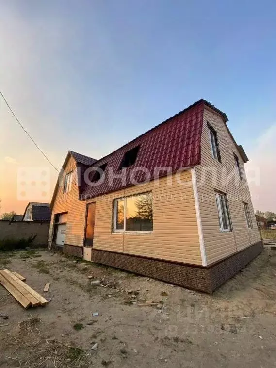 Дом в Амурская область, Белогорск Мельничная ул., 15 (200 м) - Фото 1