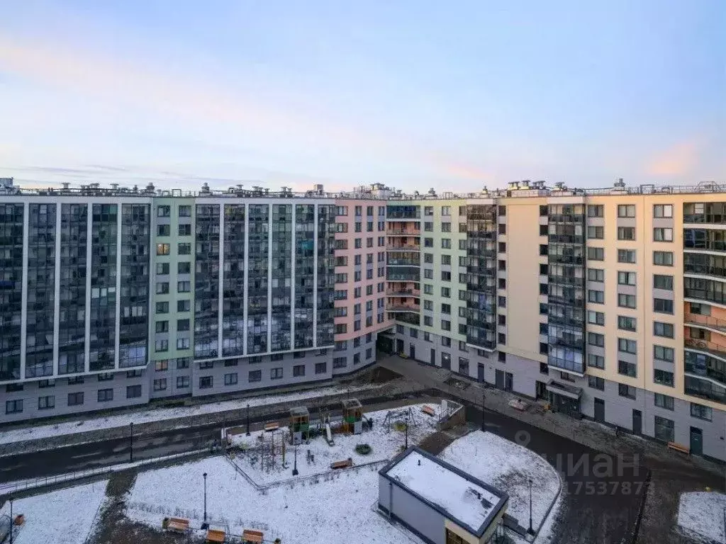 1-к кв. Санкт-Петербург 26-я Васильевского острова линия, 7 (100.0 м) - Фото 0