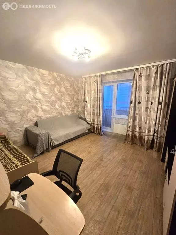 1-комнатная квартира: Челябинск, улица Дмитрия Неаполитанова, 12 (37 ... - Фото 2