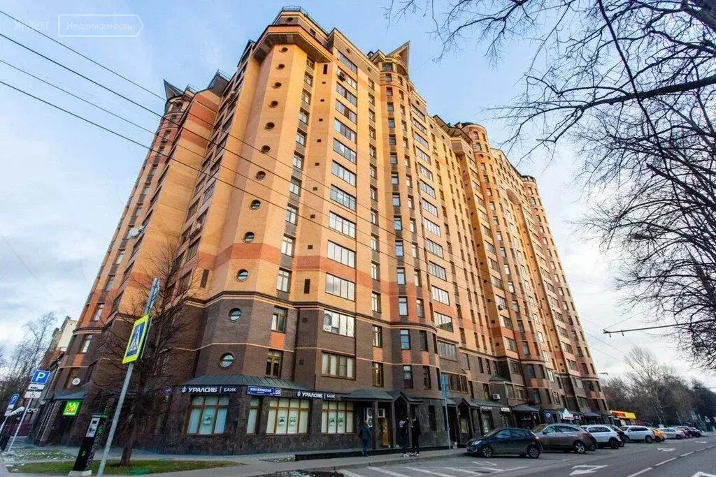 2-к. квартира, 71 м, 2/13 эт. - Фото 1