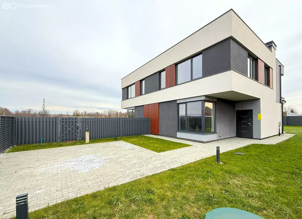 Дом в Калининградская область, Гурьевский муниципальный округ, посёлок ... - Фото 1