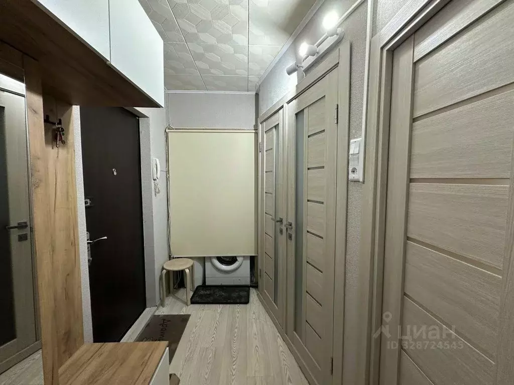 Квартира, 3 комнаты, 59.5 м - Фото 1