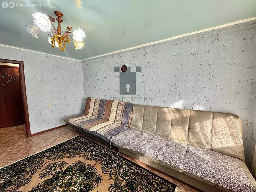 3-комнатная квартира: Мелеуз, улица Цюрупы, 5 (60 м) - Фото 1