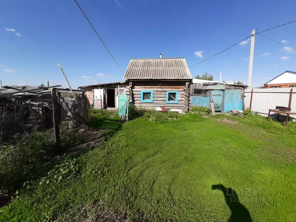 Дом в Омская область, Любинский район, д. Авлы Центральная ул. (72 м) - Фото 2