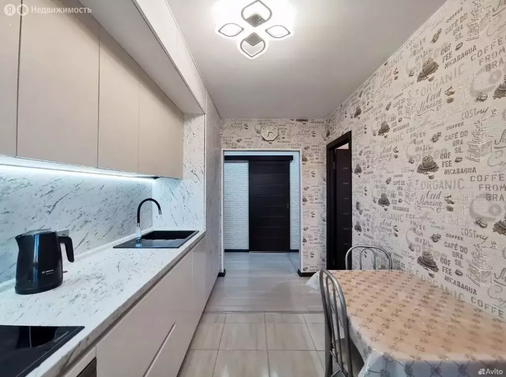 3-комнатная квартира: Иркутск, Академическая улица, 22 (75.4 м) - Фото 1