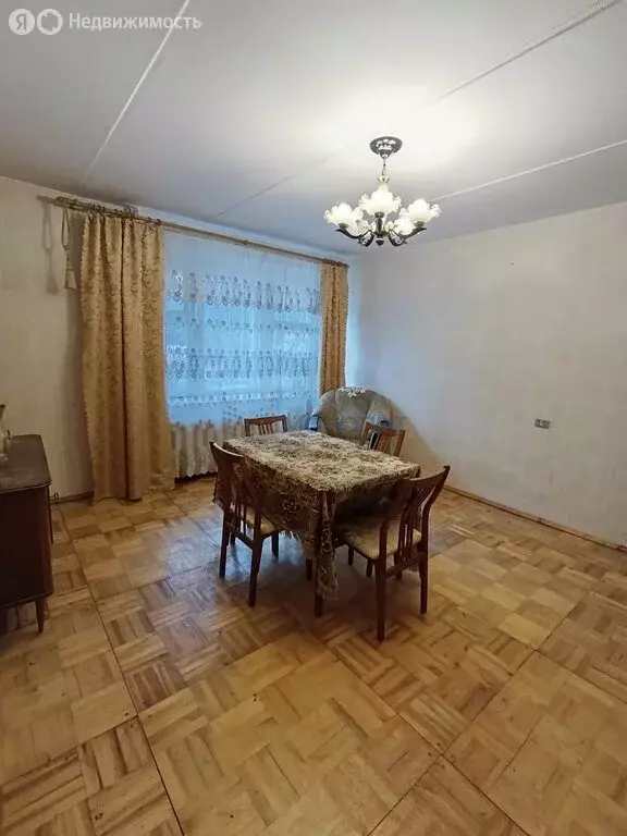 3-комнатная квартира: Нижний Новгород, улица Бориса Панина, 4 (61 м) - Фото 0