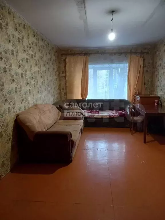 Комната 20 м в 4-к., 1/5 эт. - Фото 0
