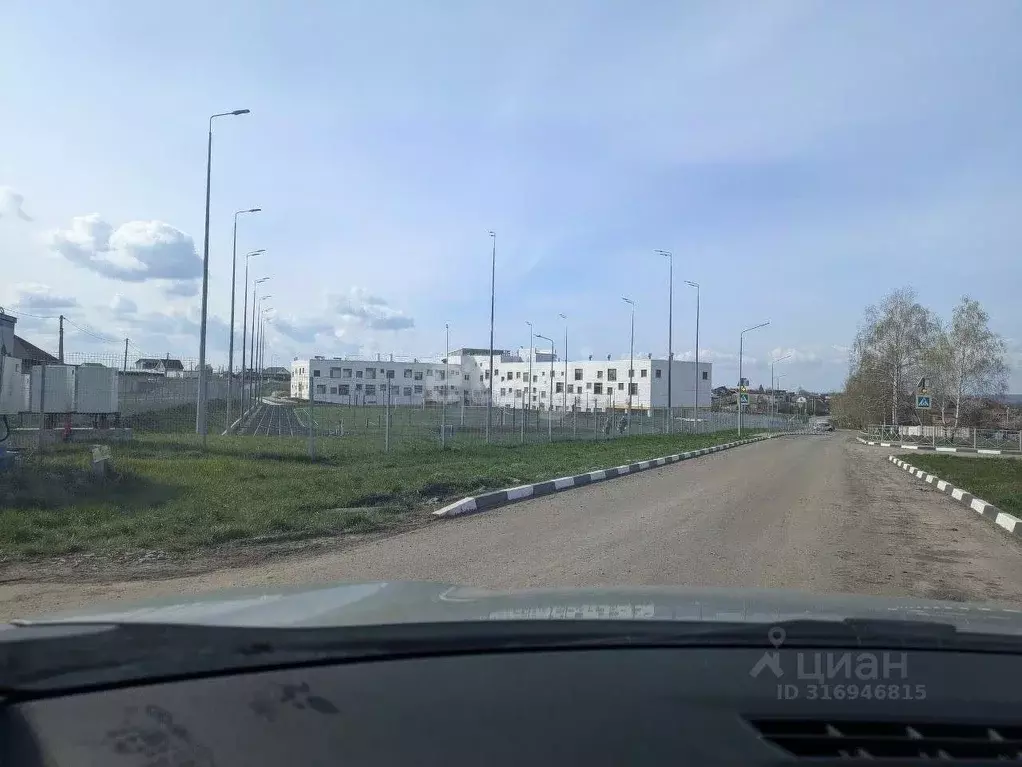 Участок в Белгородская область, Белгородский район, Крутологское ... - Фото 0