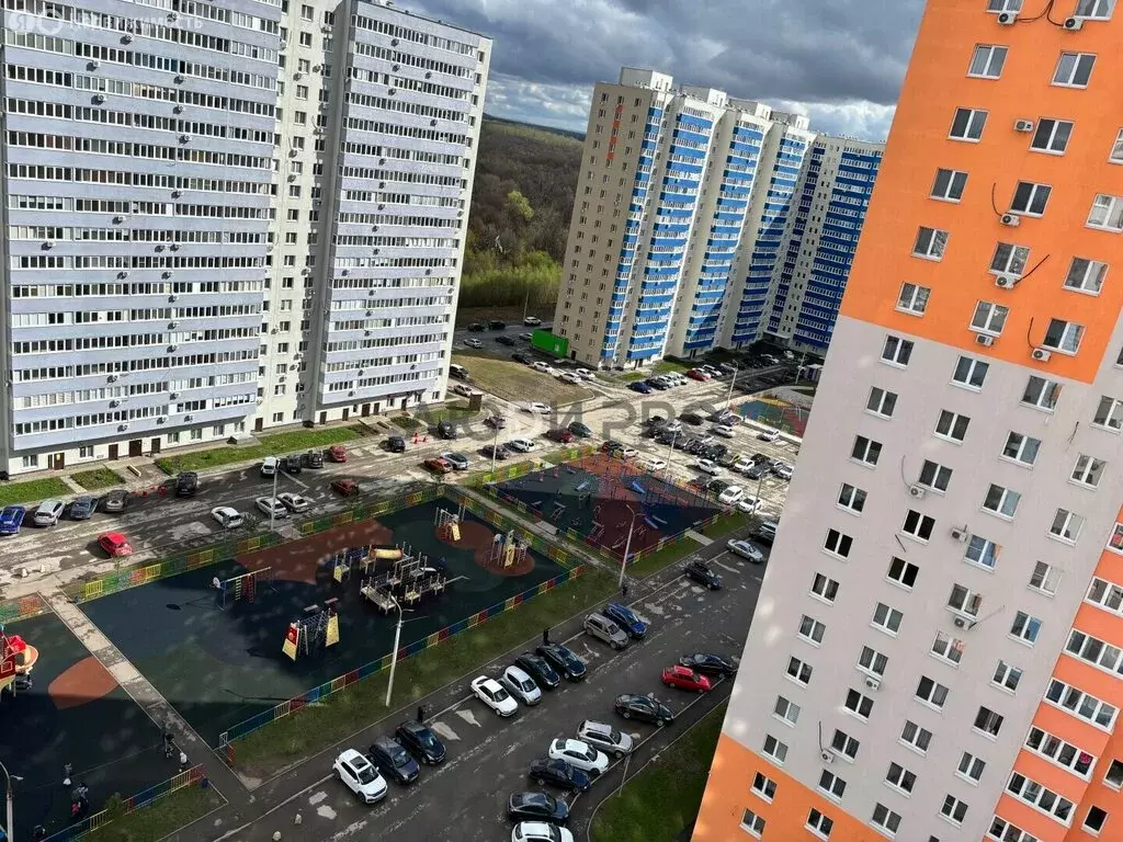 1-комнатная квартира: Уфа, улица Лётчика Кобелева, 3/3 (35.1 м) - Фото 2