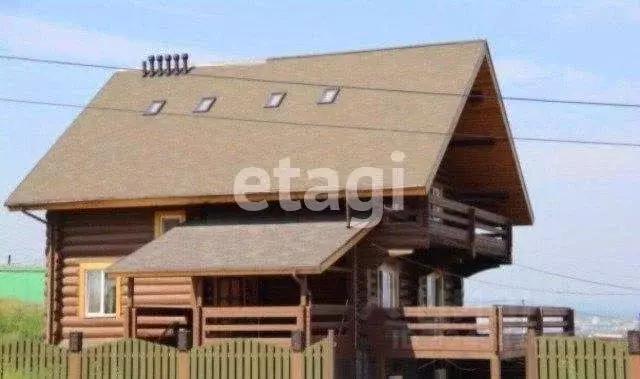 Дом в Красноярский край, Красноярск ул. Березина, 83 (305 м) - Фото 1