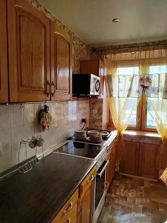 3-к кв. Алтайский край, Барнаул ул. Георгия Исакова, 156 (60.0 м) - Фото 1