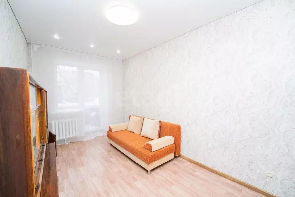 3-к кв. Башкортостан, Уфа ул. Ферина, 6 (57.1 м) - Фото 1