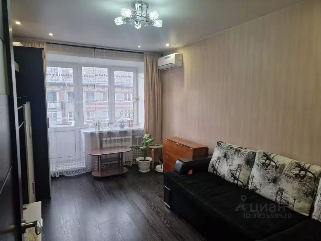 2-к кв. Татарстан, Казань ул. Восстания, 87 (42.9 м) - Фото 1