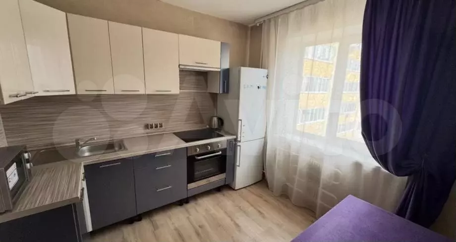 1-к. квартира, 40,5 м, 8/10 эт. - Фото 0